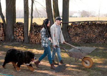 VIDEO Kako mlade bračne parove potaknuti da ostanu na selu