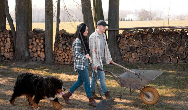 VIDEO Kako mlade bračne parove potaknuti da ostanu na selu