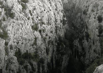 VIDEO Zadvarje ulaže milijun eura u šetnicu i vidikovce nad kanjonom Cetine