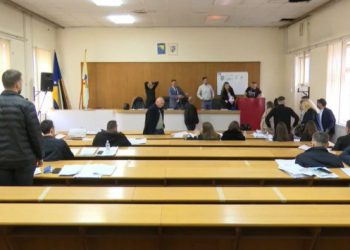 VIDEO Žustro na sjednici Gradskog vijeća u Čapljini: ‘Što je kolegij? Kolegij je ništa. Ti si pokvaren čovjek…’