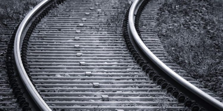 Važna molba HŽ-a stanovnicima Splita i Solin: Ne puštajte stoku i pčele na ispašu