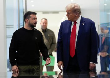 Veza Donald Trump i Volodymyr Zelensky datira iz 2019. godine prije sukoba Ovalnog ureda