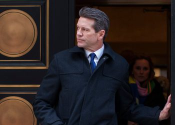 Vrhunski dužnosnik u FBI NY terenskom uredu prisiljen na odlazak u mirovinu