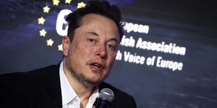 ‘Vrlo malo ljudi’ sjetimo se da smo ovršili ukrajinsku Govt – Musk – RT World News