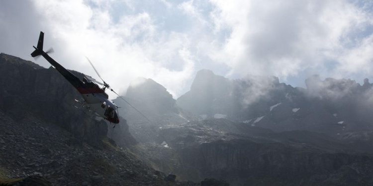 XRP se suočava s rizikom od pada cijene; $ 3 je razina za bikove koji bi mogli pobijediti, naznačene cijene ukazuju