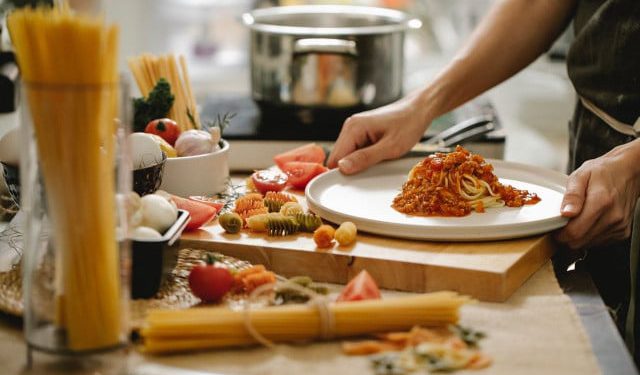 ZAPOŠLJAVANJE U 2025. Hoće li plaće rasti i koja zanimanja su najtraženija?