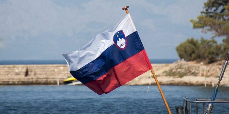 Zašto mnogi za sve krive nas i je li se itko pitao tko nam je prodao nekretnine, tko prodaje ribu iz krivolova?