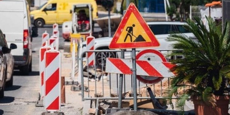 Zatvara se cesta u Omišu