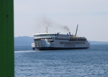 Zbog nevremena: U prekidu dio pomorskih linija, magistrala između Prapratnog i Dola otvorena samo za osobna vozila