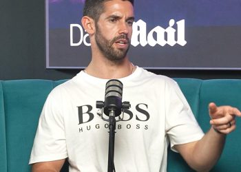 Zvijezda MAFS -a Ryan Donnelly prekida svoju tišinu na šokantnom navodu o silovanju ‘, tajnim pozivima Jacquija Burfoota na Clinta i zašto je’ ostala prestravljena ‘da spava pored vlastite supruge