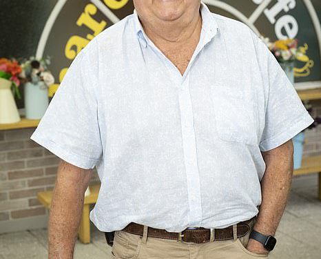 Zvijezda voljenih susjeda Ian Smith otkriva umiruću želju usred borbe za rak terminala