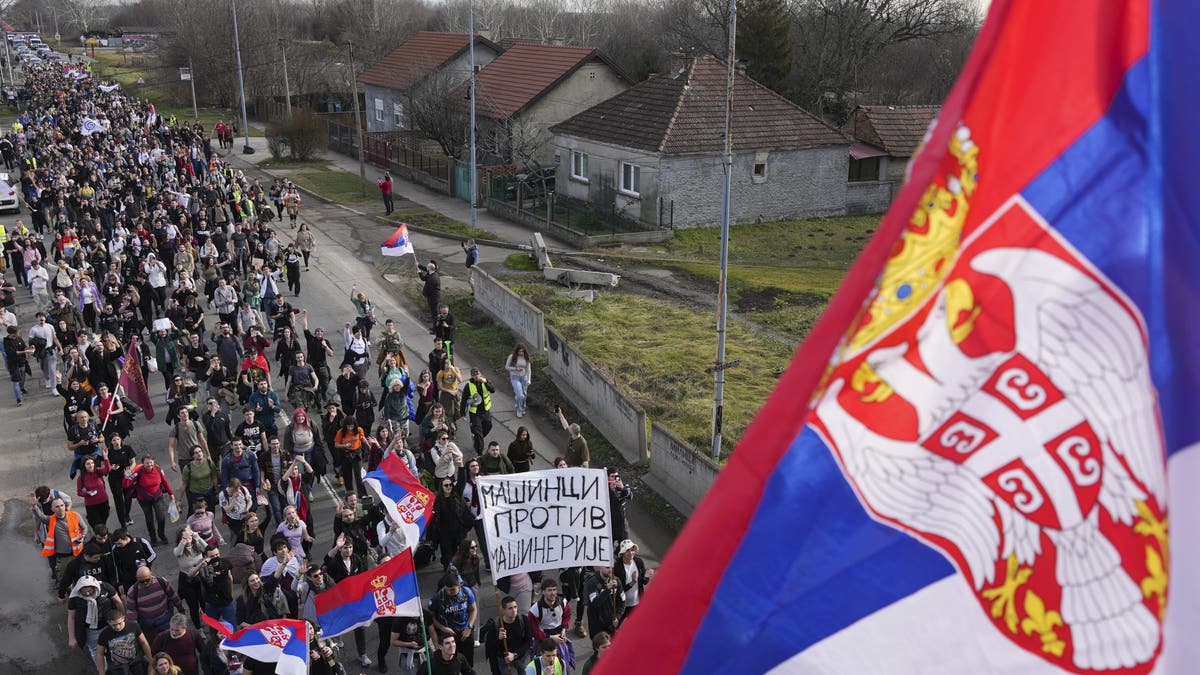 Studenti prosvjeduju u blizini Beograda