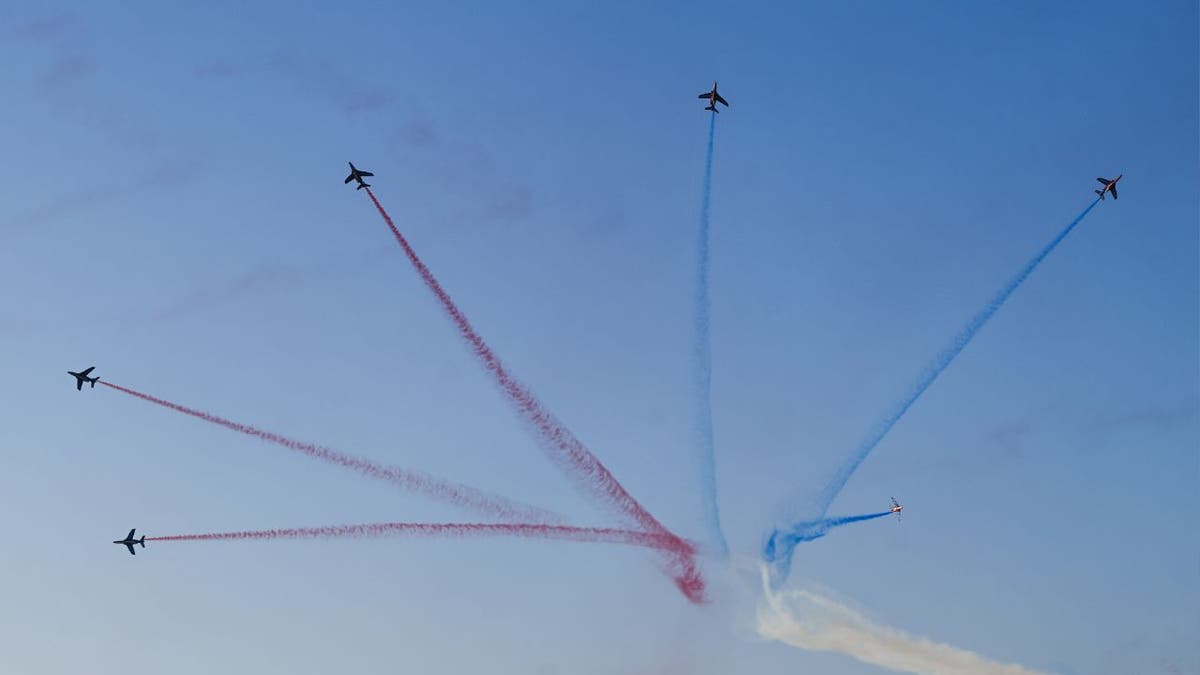 Alfa mlaznice Patrouille de France tijekom probe 