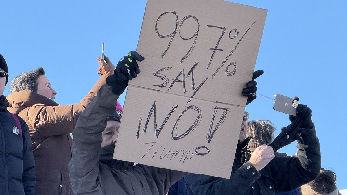 Grenland protestira Trump