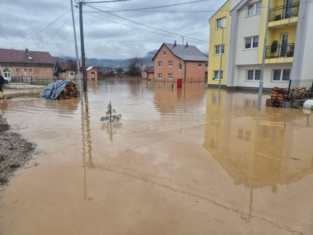 Poplave na području Donjeg Vakufa