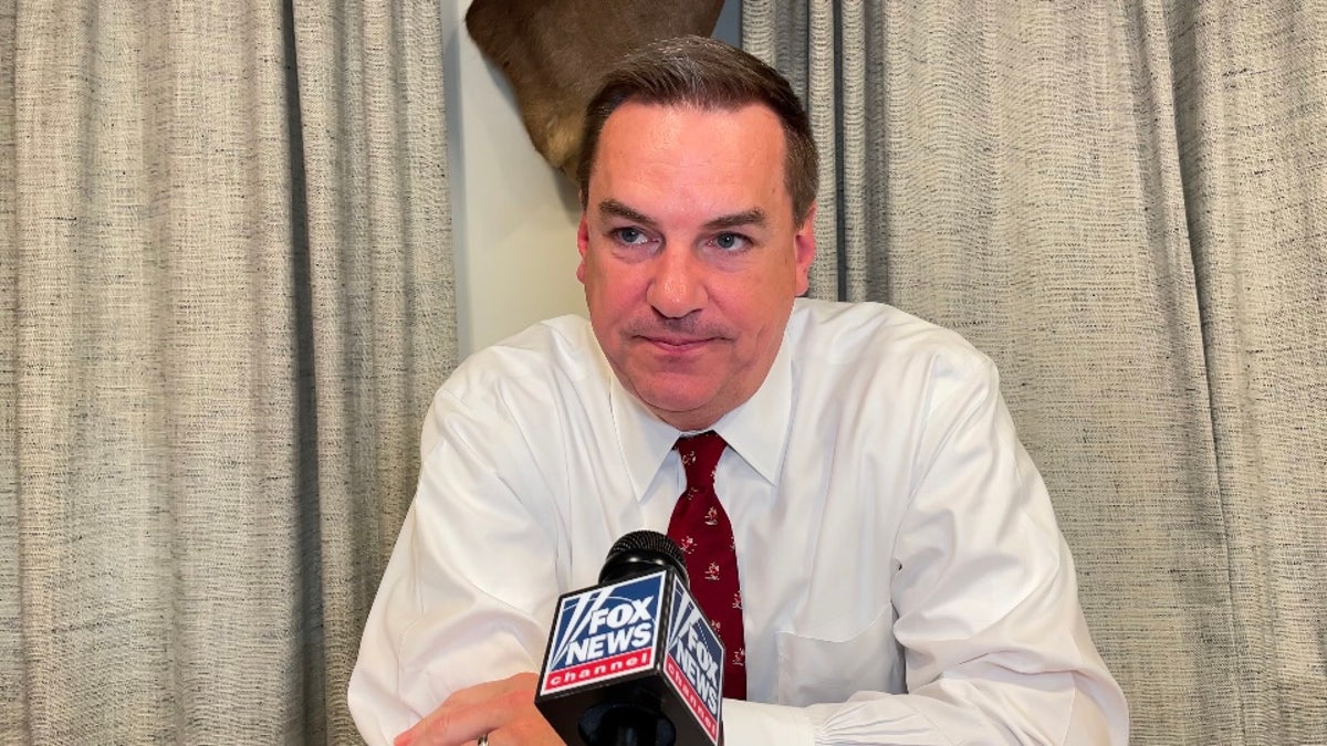 Rep Richard Hudson intervjuiran
