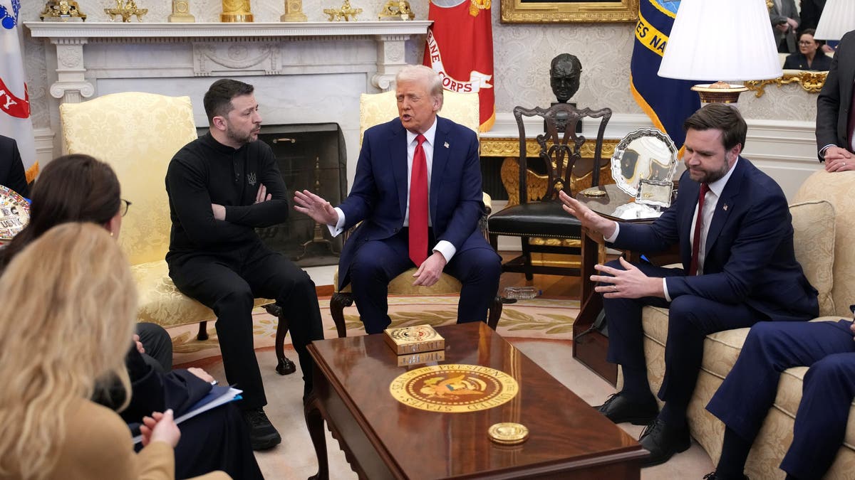 Zelenskyy s Trumpom i Vanceom u Ovalnom uredu