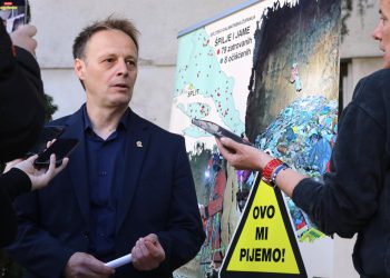 Slobodna Dalmacija – Ante Zoričić upozorava na veliku opasnost za cijelu splitsku Županiju: ‘Mi ovo pijemo!’ Županu postavio dva pitanja…