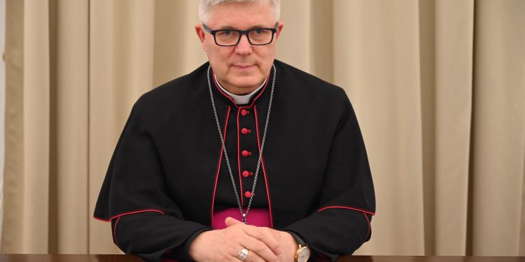 Poziv nadbiskupa Zgrablića vjernicima u Zadarskoj nadbiskupiji na proslavu Nedjelje Božjeg milosrđa u Zadru