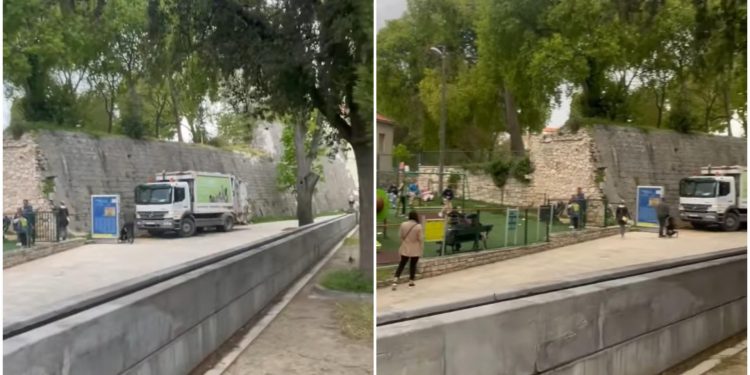 Slobodna Dalmacija – VIDEO Jel’ se baš mora ovaj smrdljivi posao obavljati između dječjeg parkića i Đardina: ‘Neka ih Puljak doma parkira!’