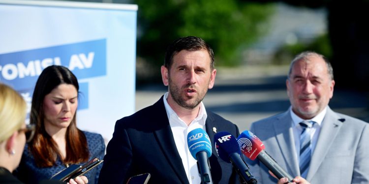 Slobodna Dalmacija – Splitski HDZ ima ambiciozan plan za sjever grada. Na Kopilici žele novu bolnicu, do Kaštela most od 100 milijuna eura…