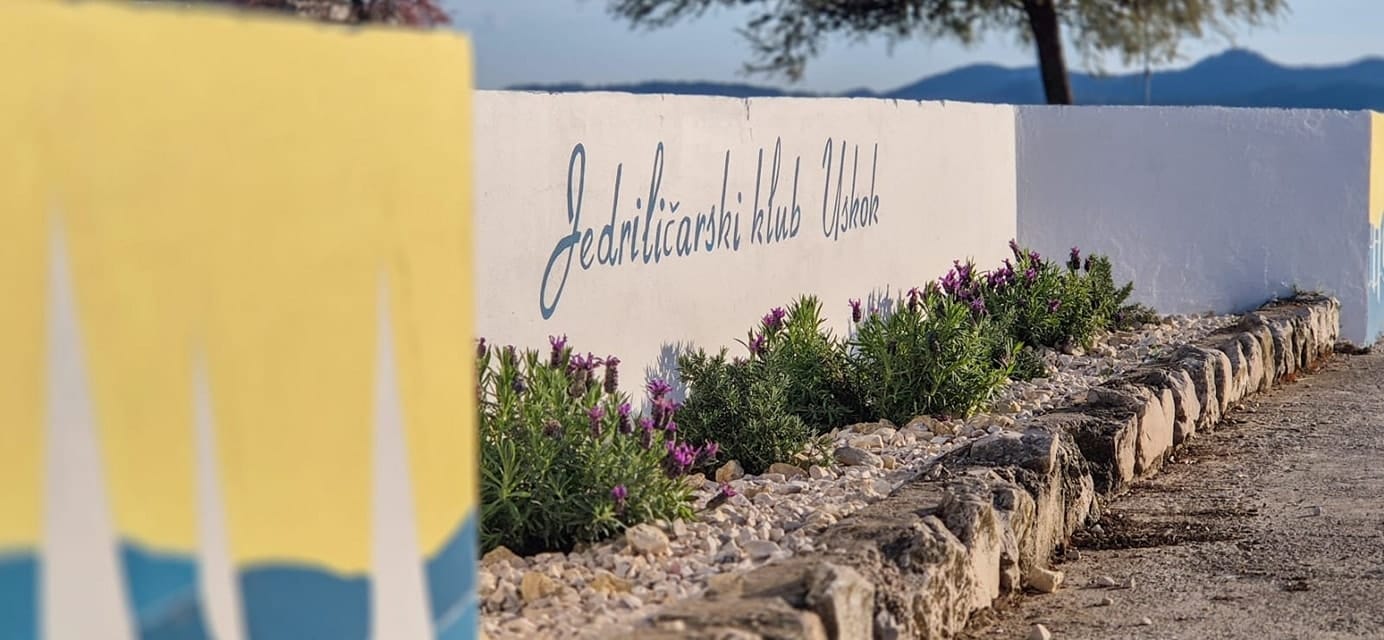LIJEP I SUNČAN DAN Sadnja raslinja i piturivanje pred publikom na zadarskom Uskoku!