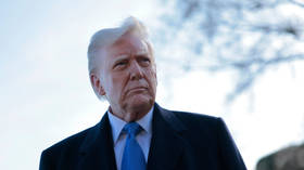 Trump deklasira dosjee FBI -a za rusku sondu