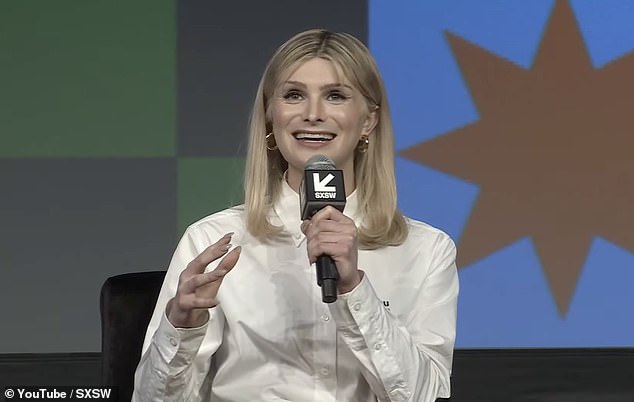 Mulvaney je kasnije kritizirao Bud Light da nije ustao da 