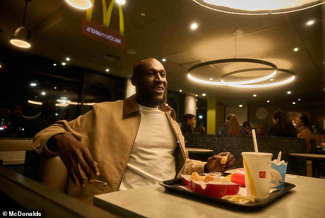 TV ličnost uronila joj je nožne prste u posao brze hrane ubrzo nakon što je reper u veljači objavio svoj personalizirani izbornik (na slici)