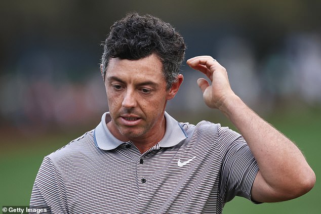 Dr Bob Rotella pojačao je potrebu da McIlroy ima postavljenu rutinu kad igra