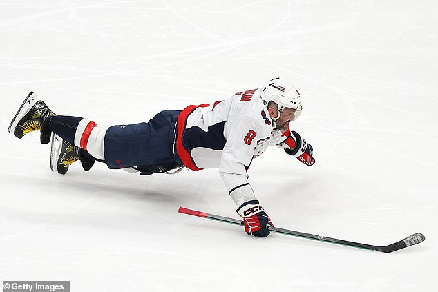 Alexander Ovechkin slavi svoj 895. cilj u karijeri, najviše svih vremena u NHL -u