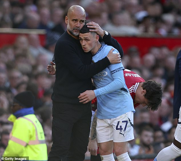 Gradski šef Pep Guardiola pogodio je na navijačima Manchester Uniteda koji su pjevali o Fodenovoj majci