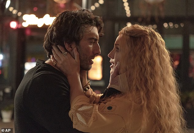 Film u srcu feuda, temeljen na bestseleru 2016. godine Colleen Hoover, objavljen je u kolovozu i bio je hit u blagajni