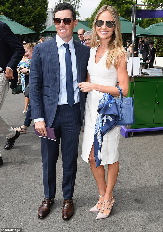 McIlroy i njegova supruga viđeni su u All England Club -u devet dana Wimbledon -a u dva tjedna.