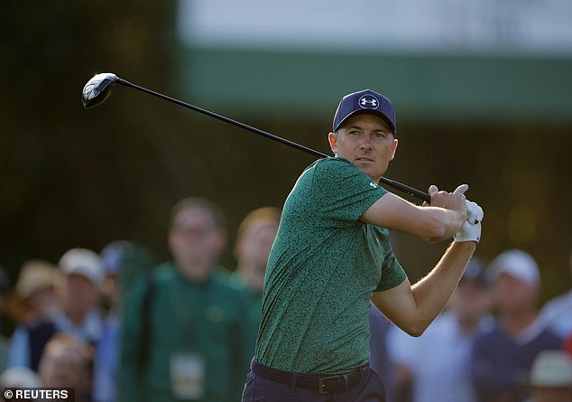 Spieth je uhvaćen zakleo se nakon što je njegov hitac presjekao stablo 18. za vrijeme majstora