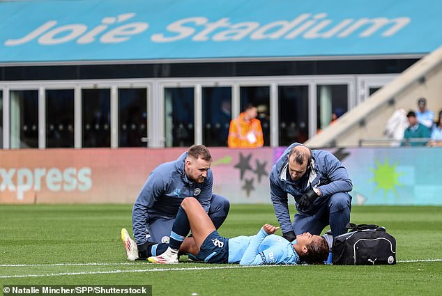 Napadač zvijezda Matildas pretrpio je mučni udarac ozljede tijekom polufinalnog poraza FA Cupa u Man Cityju od Manchester Uniteda