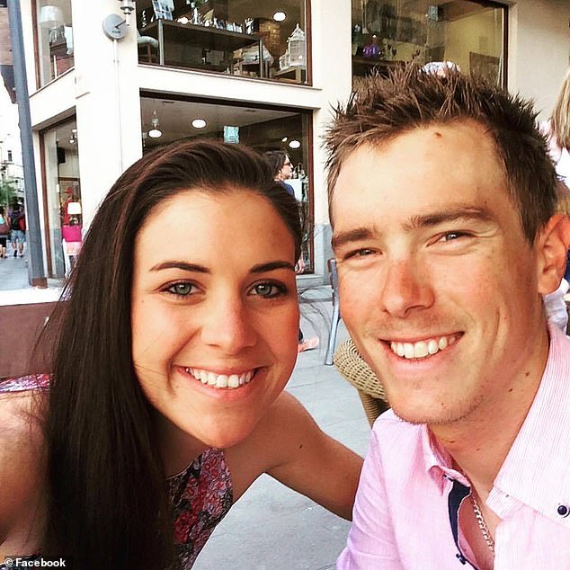 Melissina majka uspjela je pronaći oprost zbog Dennisove umiješanosti u njezinu smrt, ali njezin otac nije (prikazani su Melissa Hoskins i Rohan Dennis)