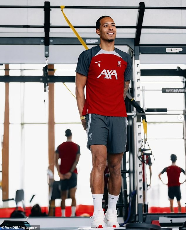 Središnji bek ne vidi razlog zašto ne može nastaviti duboko u svojim tridesetima