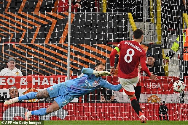 Bruno Fernandes dao je United Hope s vlastitim kaznama prije nego što su Bonkeri završili na kravatu