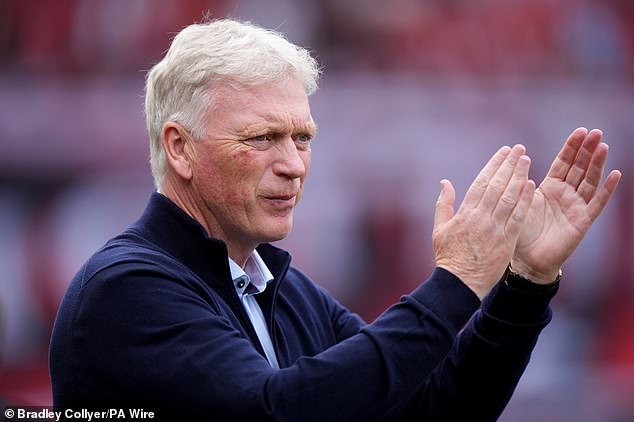 David Moyes and Everton will provide another test for Chelsea in overcoming low blocks