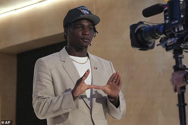 Ward će sada biti postavljen kao lice franšize u Tennesseeju jer im treba povratni udarac