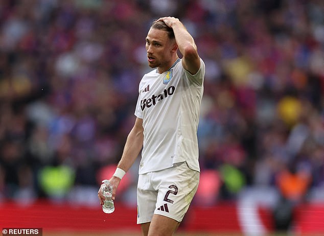 Matty Cash borio se s cijelom igrom protiv palače koja je bila tako brza kad je bila u posjedu