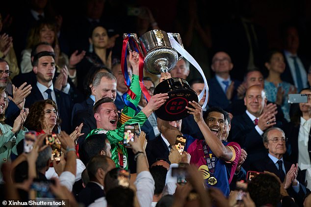 Barcelona je ove sezone osvojila sva tri Clasicosa i ostala na putu za osvajanje europskog visokih tokova