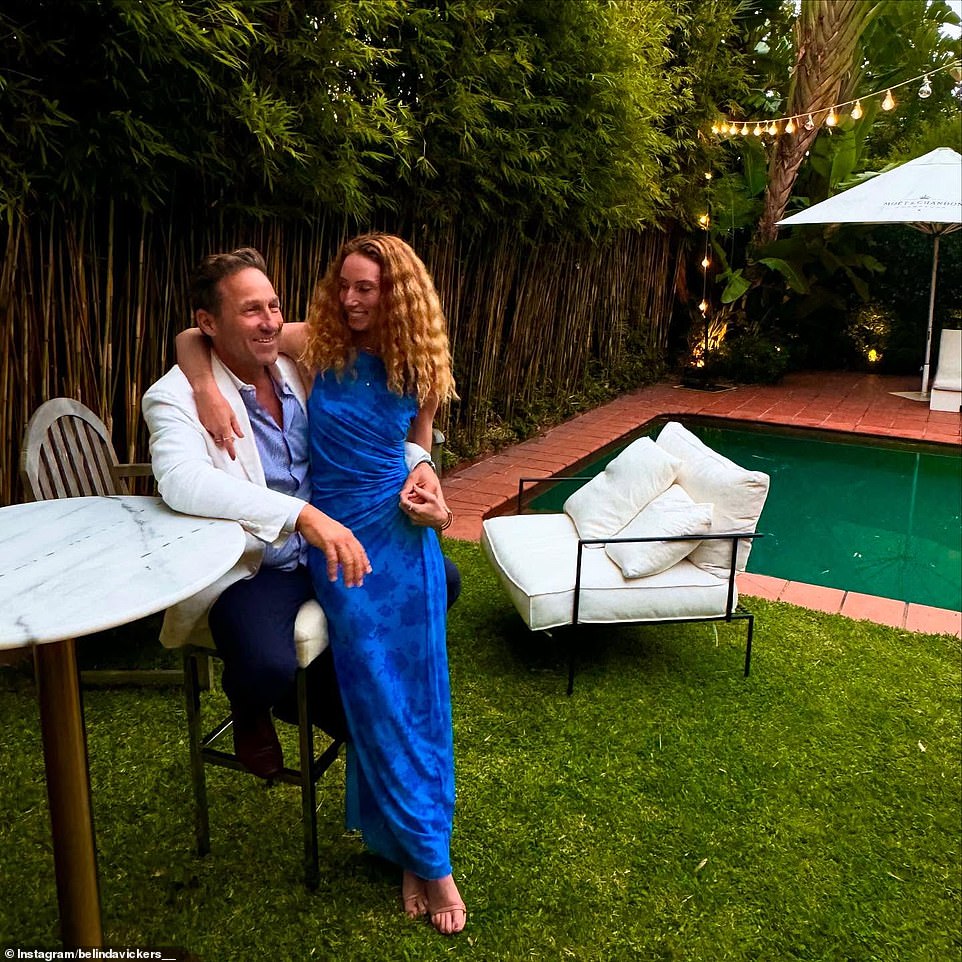 Par je svoj angažman objavio još u veljači prošle godine, rekavši Herald Suncu da je Haydenov jedinstveni prijedlog za Valentinovo uključivao lov na blago u Botaničkim vrtovima