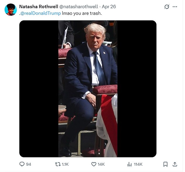 Wichita, Kansas, porijeklom, u subotu je u subotu prilagodila svoj svakodnevni tvit Trumpu, dodajući da je pucanj gledajući nespretno na sprovodu pape Franjo Rima