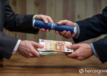 AFERA KLASTER Nitko ne zna koliko je lažnih diploma izdano u Mostaru ni kada će one biti poništene