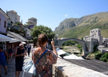 ANKETA Treba li Mostar raditi nedjeljom?