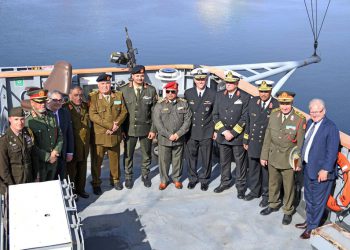 Američki ratni brodovi uplovili u zaraćenu Libiju nakon dugo vremena: Što je iza toga