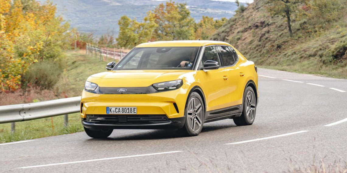 Auto Klub – Atraktivni coupe postao 2,2 tone težak crossover: U Italiji smo isprobali novi Ford Capri