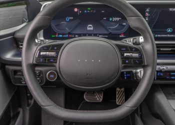 Auto Klub – Barem je netko shvatio. Hyundai: ‘Tipke su sigurnije od zaslona koji se ugrađuju zbog uštede’